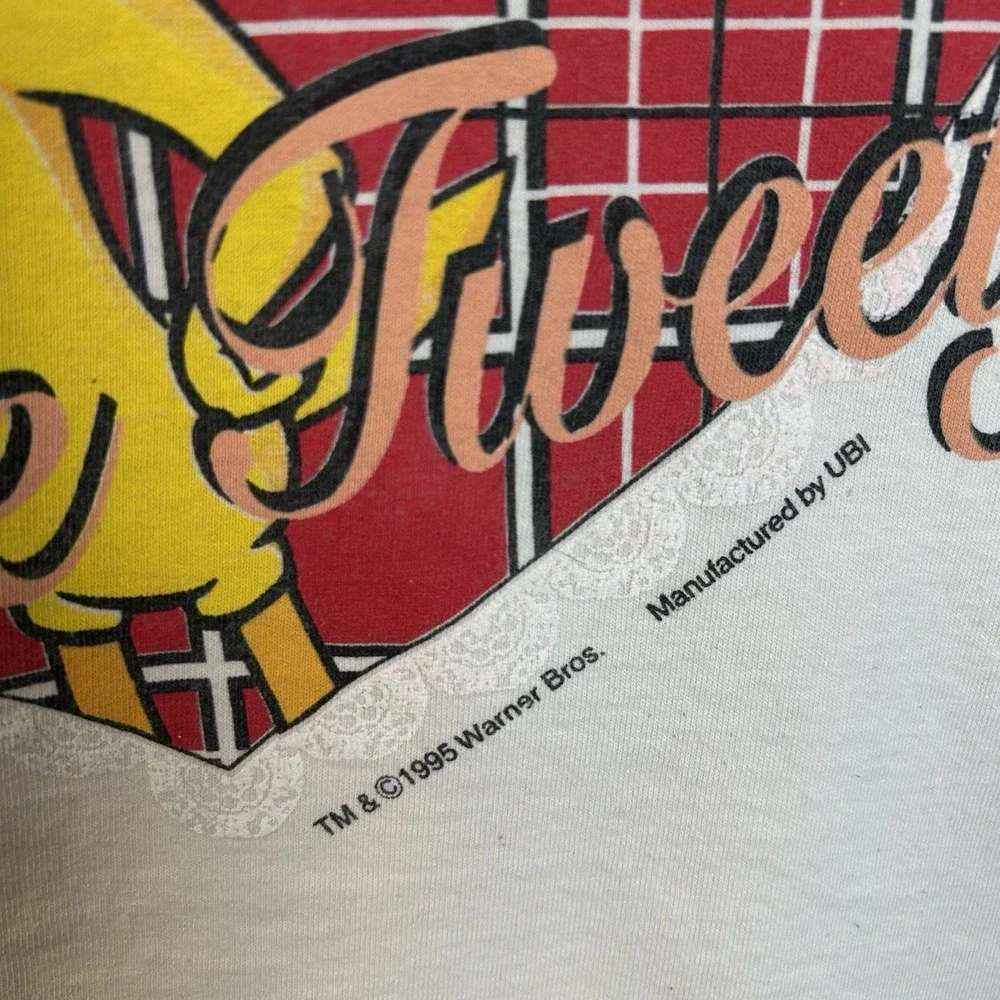 Vintage 1995 Looney Tunes I Love Tweety T-Shirt Size XL (fits M/L)  Made In USA